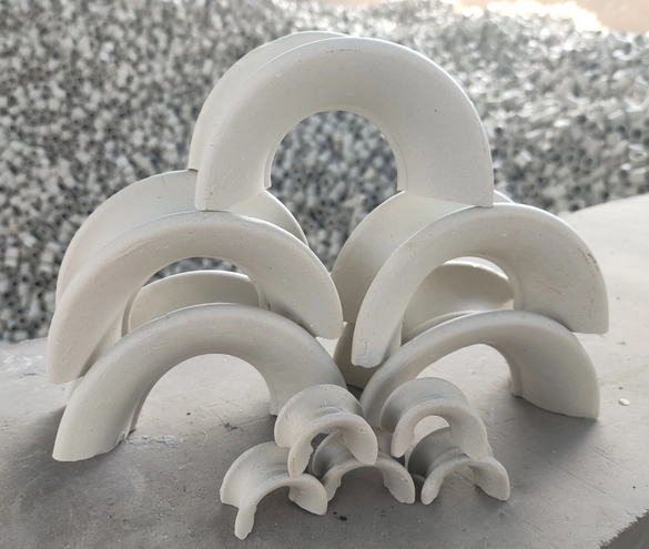 Ceramic Ractangular Saddle Ring - Ceramic Random Packing